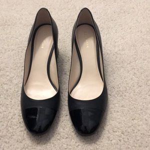 Coke Haan low heel pumps - patent leather toe cap